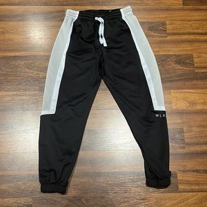 WLKN joggers